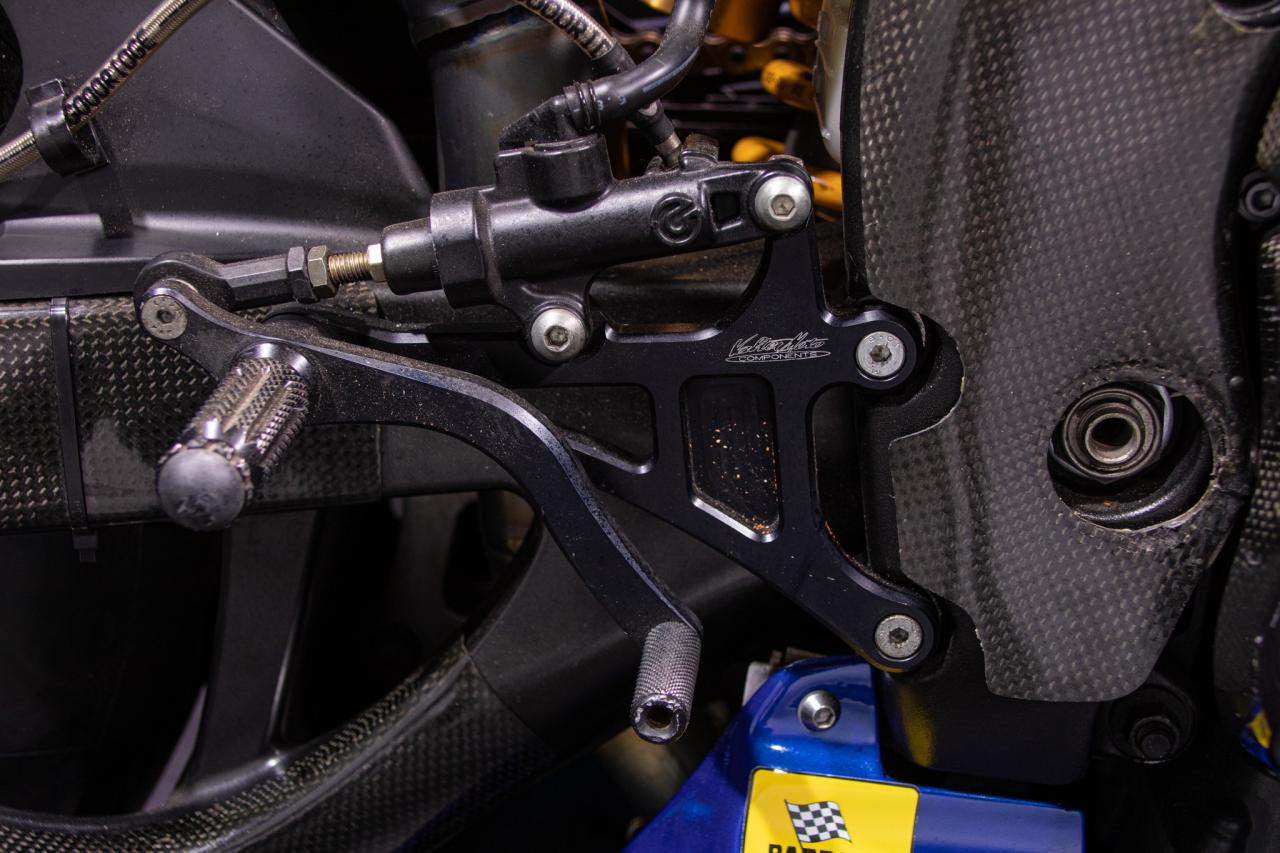 2004 Yamaha R1 CORSA