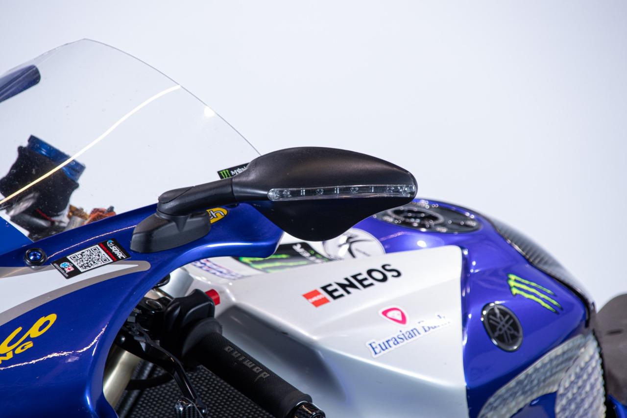 2004 Yamaha R1 CORSA