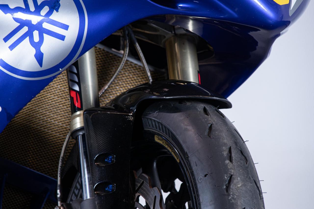 2004 Yamaha R1 CORSA