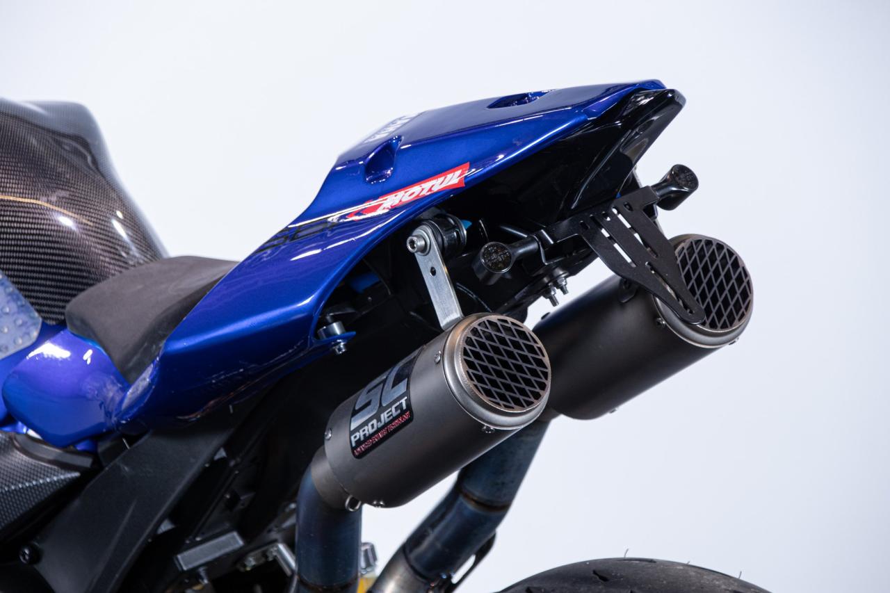 2004 Yamaha R1 CORSA