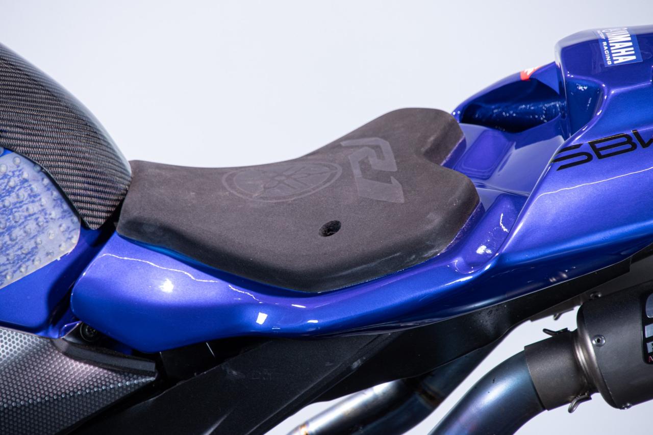 2004 Yamaha R1 CORSA