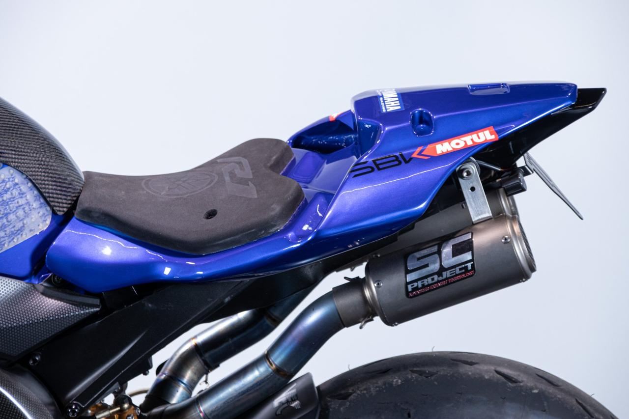 2004 Yamaha R1 CORSA