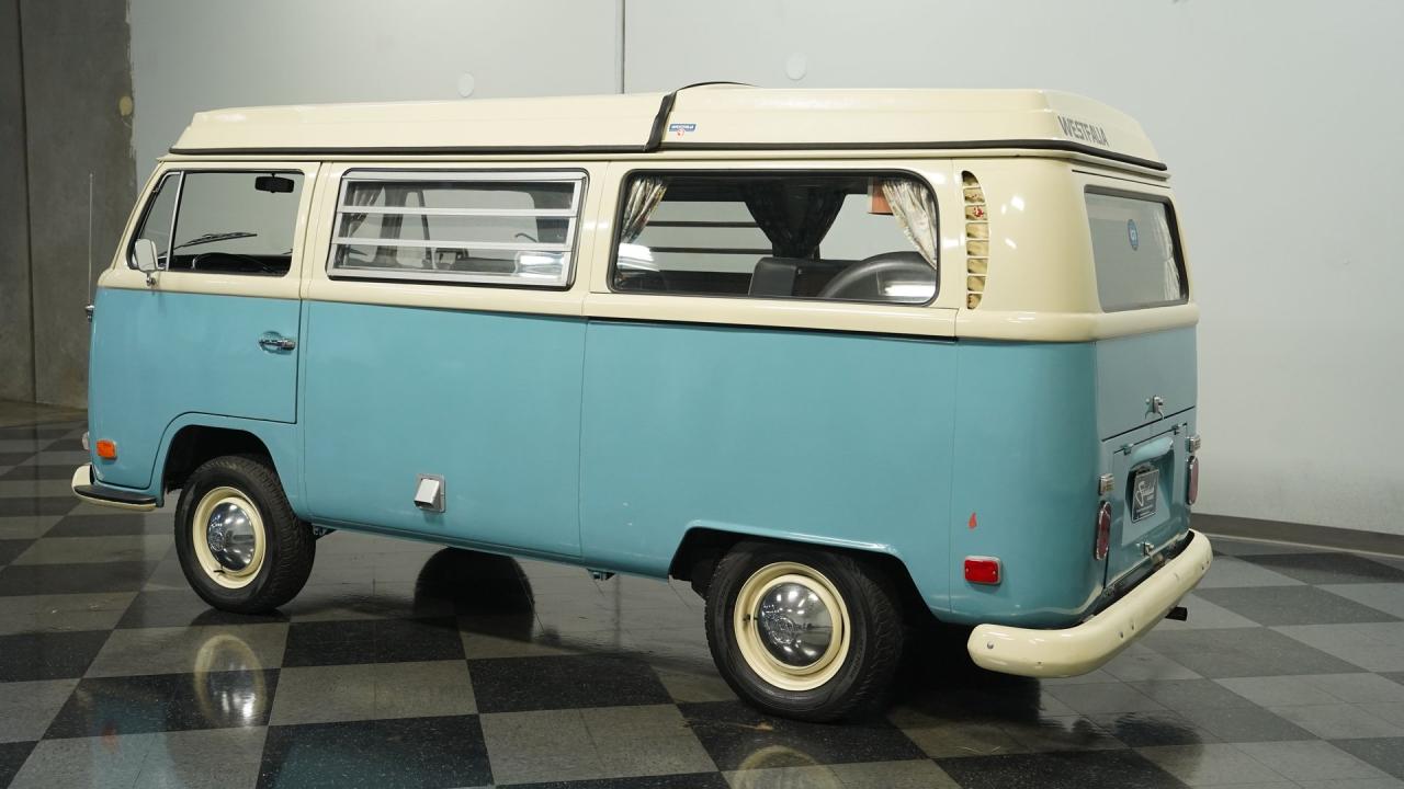 1970 Volkswagen Westfalia Camper