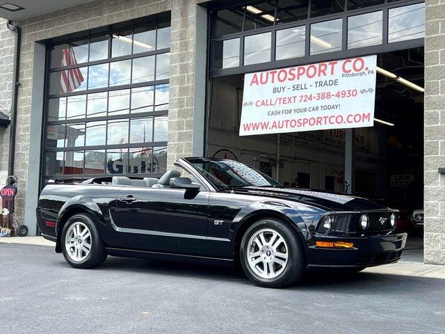 2006 Ford Mustang 2dr Convertible GT Premium