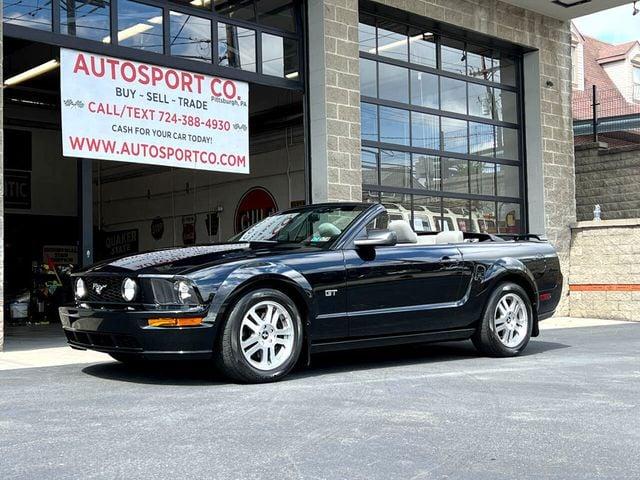 2006 Ford Mustang 2dr Convertible GT Premium