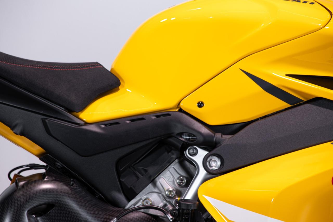 2024 Ducati PANIGALE V4 S Bagnaia 2023 World Champion Replica