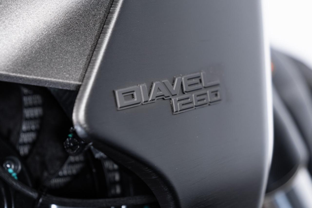 2022 Ducati DUCATI DIAVEL 1260 (KM 0)
