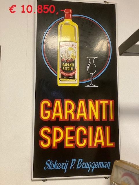 1900 Emaille signs Drinks and smokes