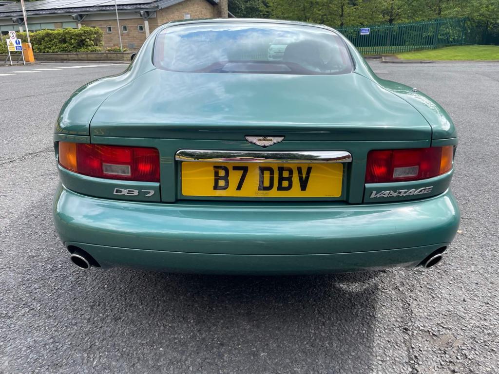 2000 Aston Martin DB7