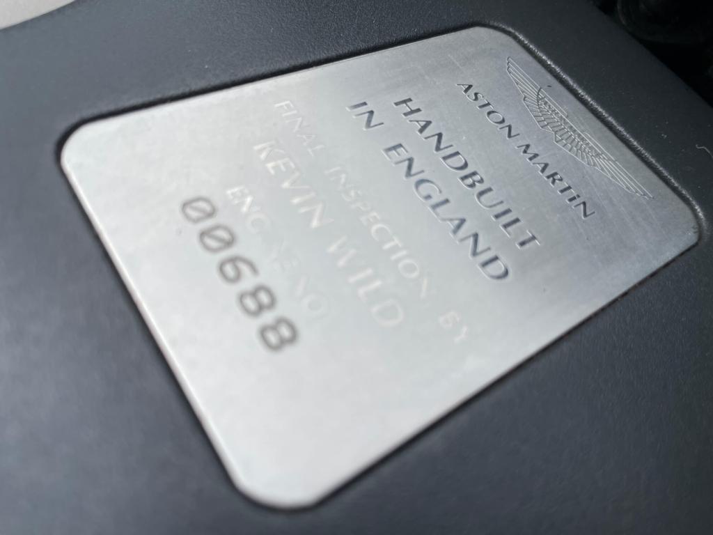 2000 Aston Martin DB7