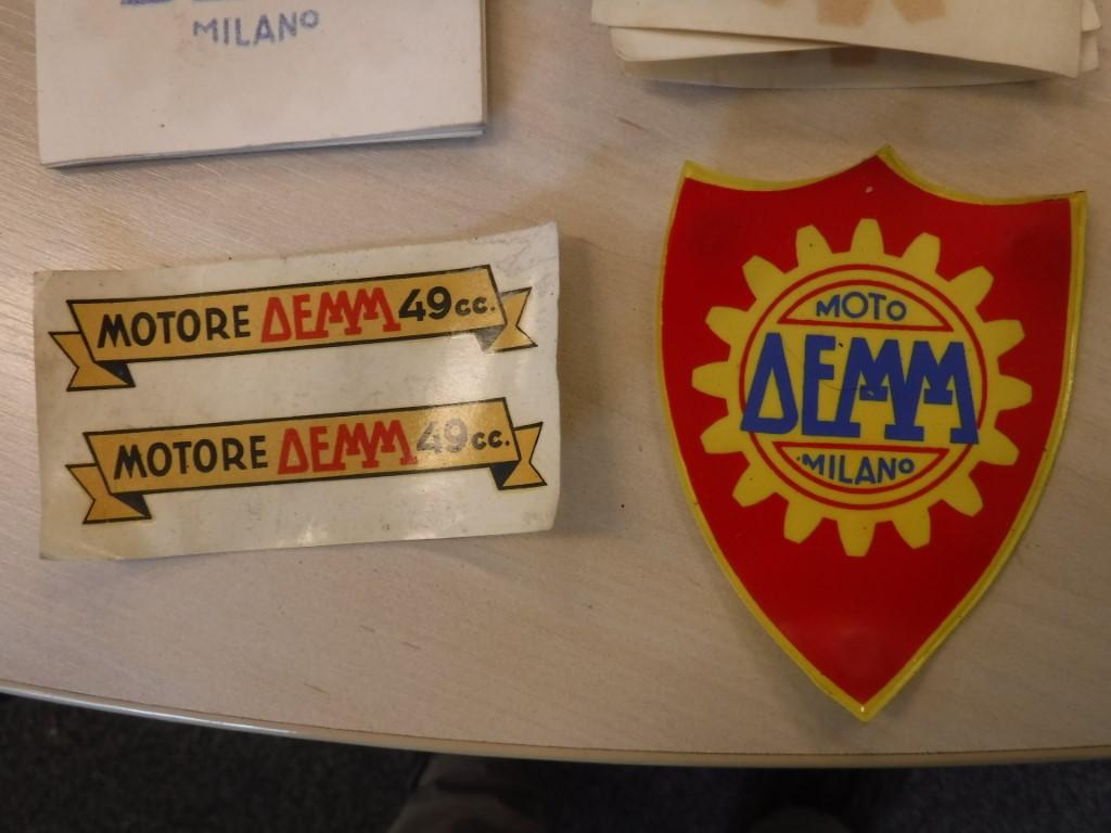 1900 Collectables Stickers