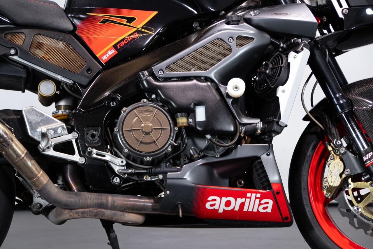 2005 Aprilia RSV V2 1000 TUONO
