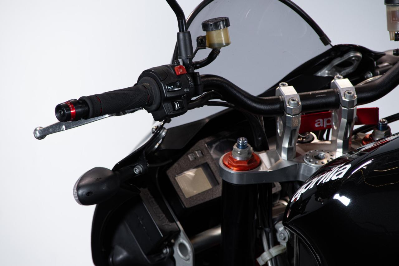 2005 Aprilia RSV V2 1000 TUONO