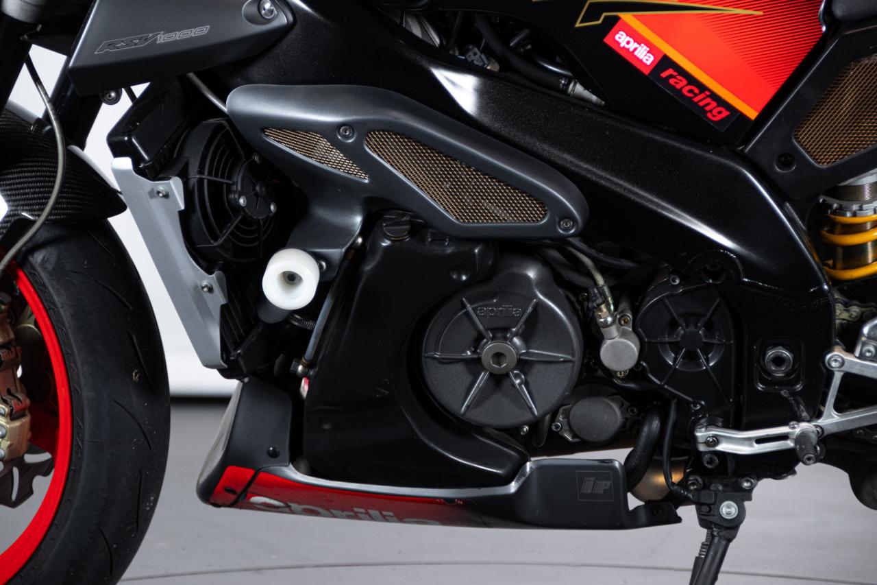 2005 Aprilia RSV V2 1000 TUONO