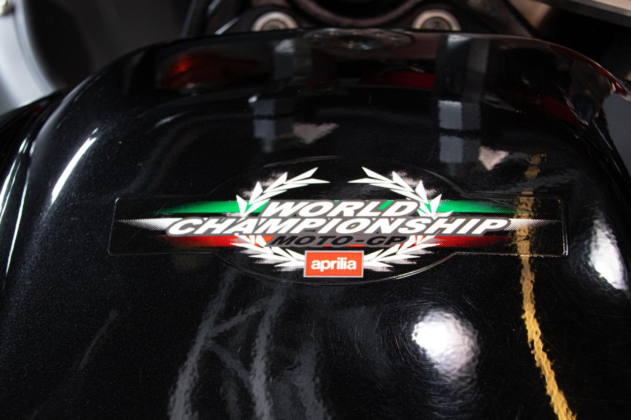 2005 Aprilia RSV V2 1000 TUONO