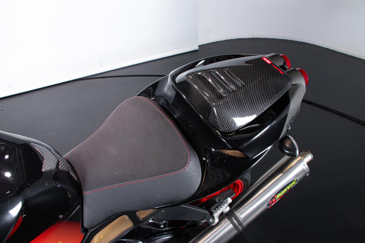 2005 Aprilia RSV V2 1000 TUONO