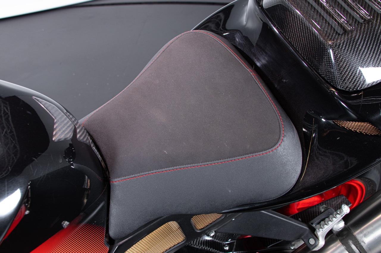 2005 Aprilia RSV V2 1000 TUONO