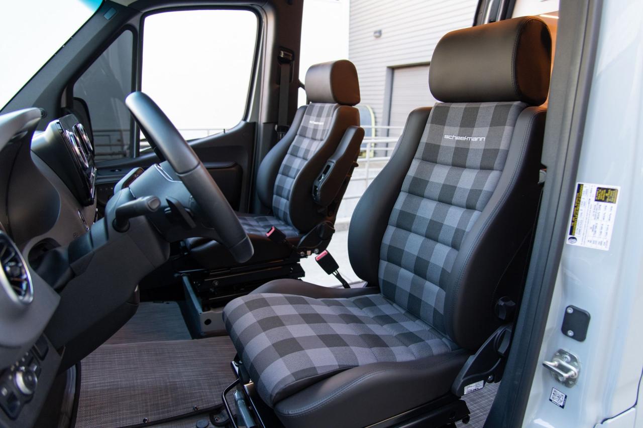 2021 Mercedes - Benz Sprinter Van