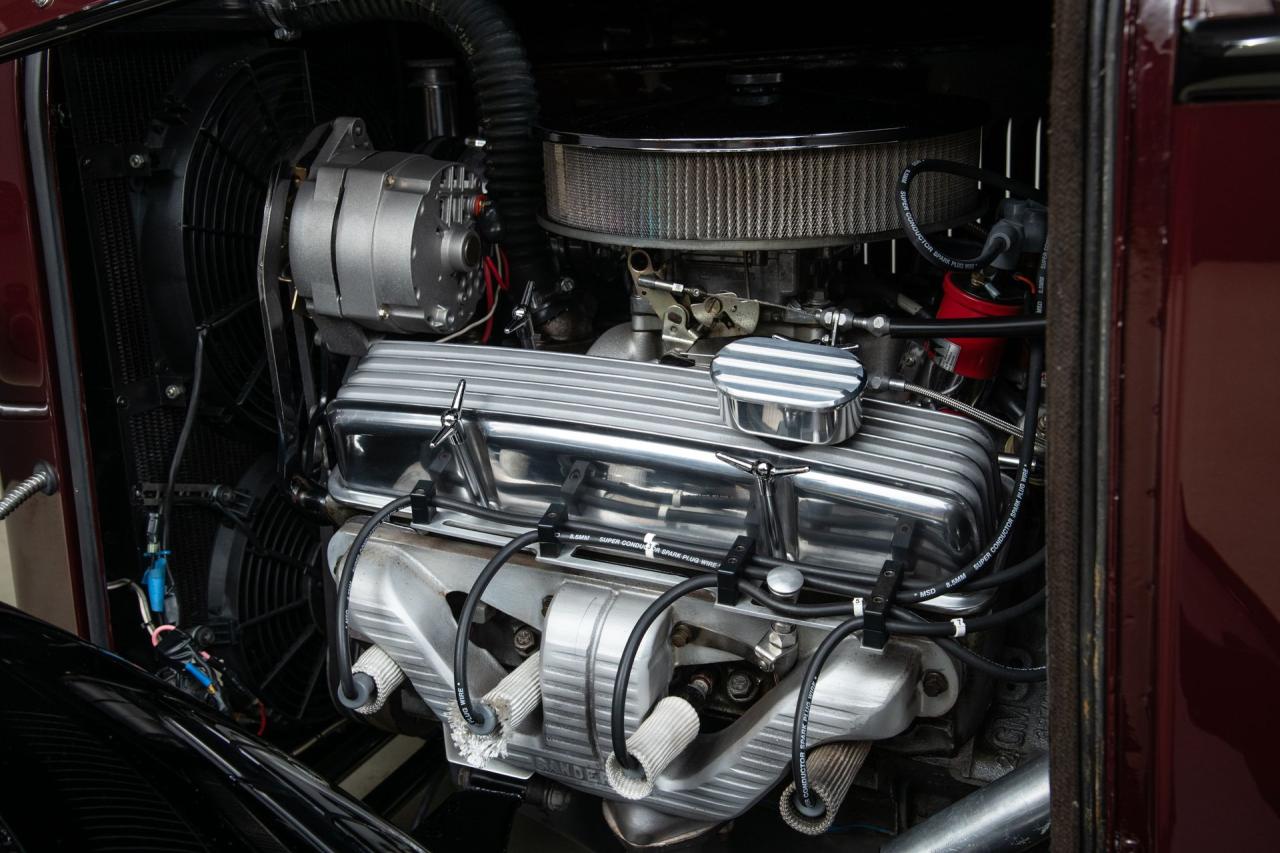 1932 Ford 2-Door Sedan