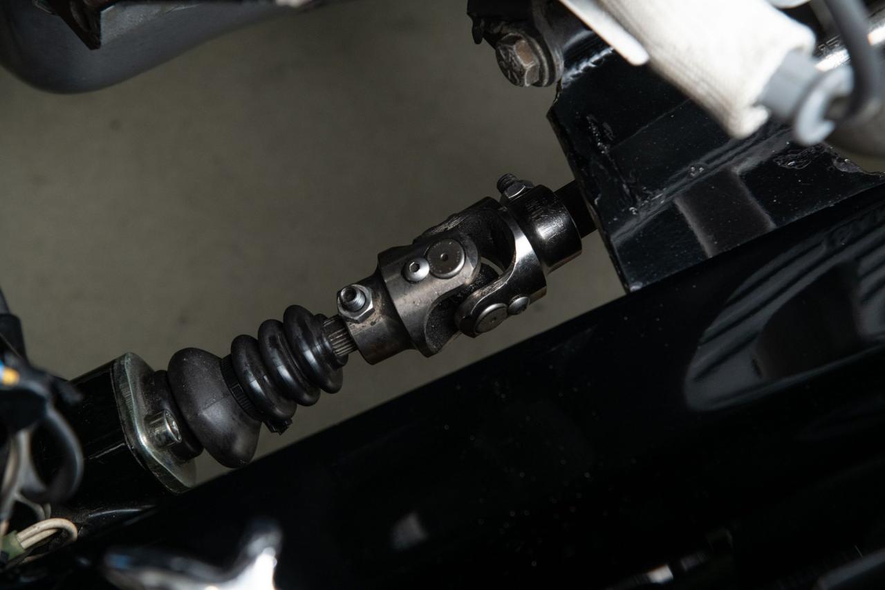 1932 Ford 2-Door Sedan