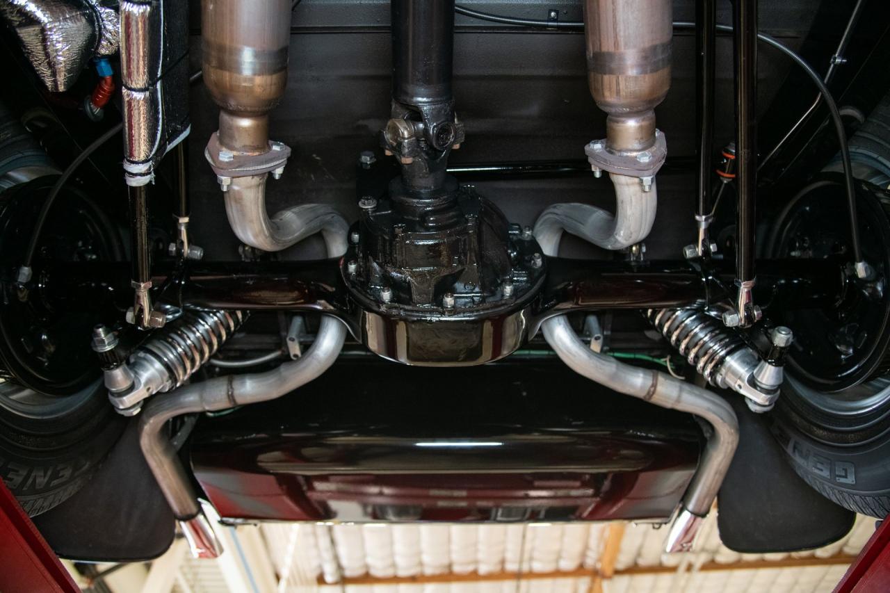 1932 Ford 2-Door Sedan