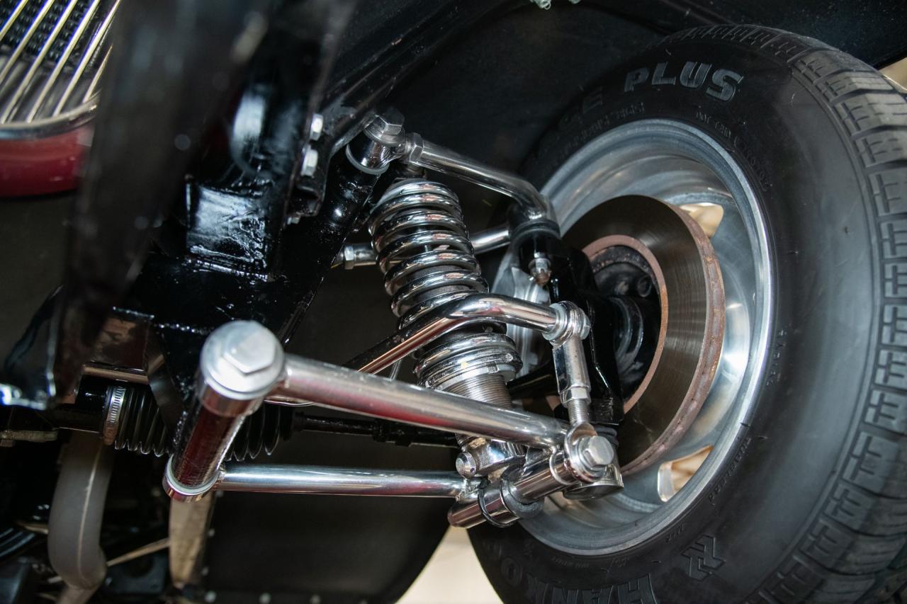 1932 Ford 2-Door Sedan