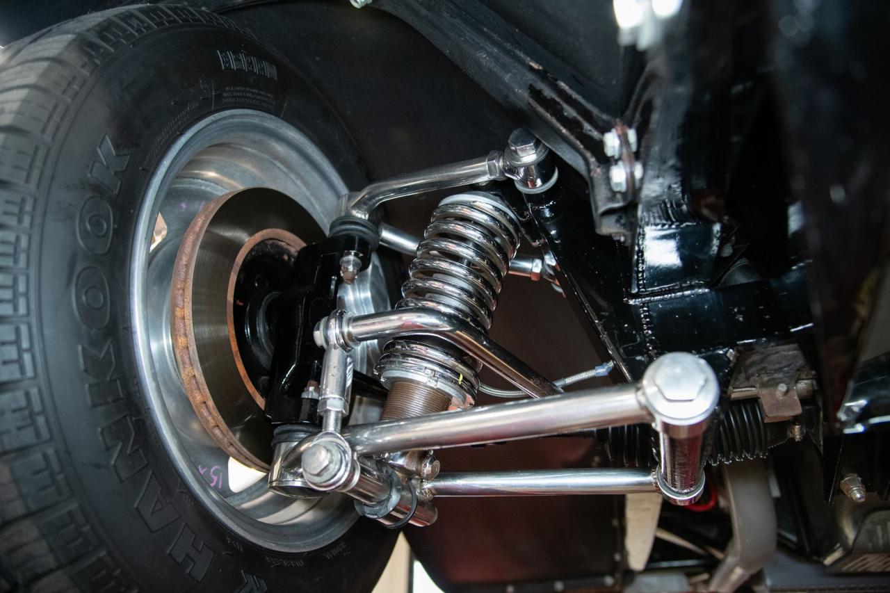 1932 Ford 2-Door Sedan