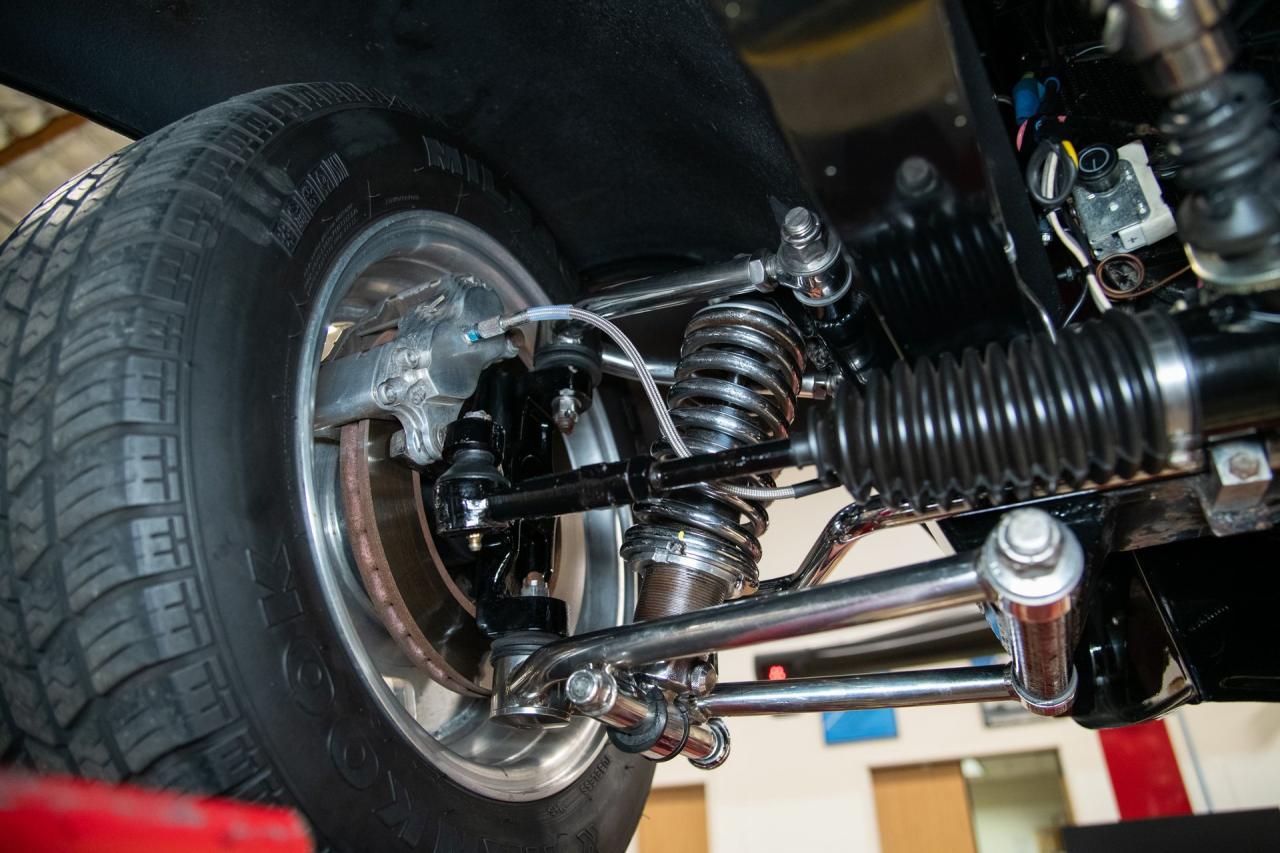 1932 Ford 2-Door Sedan