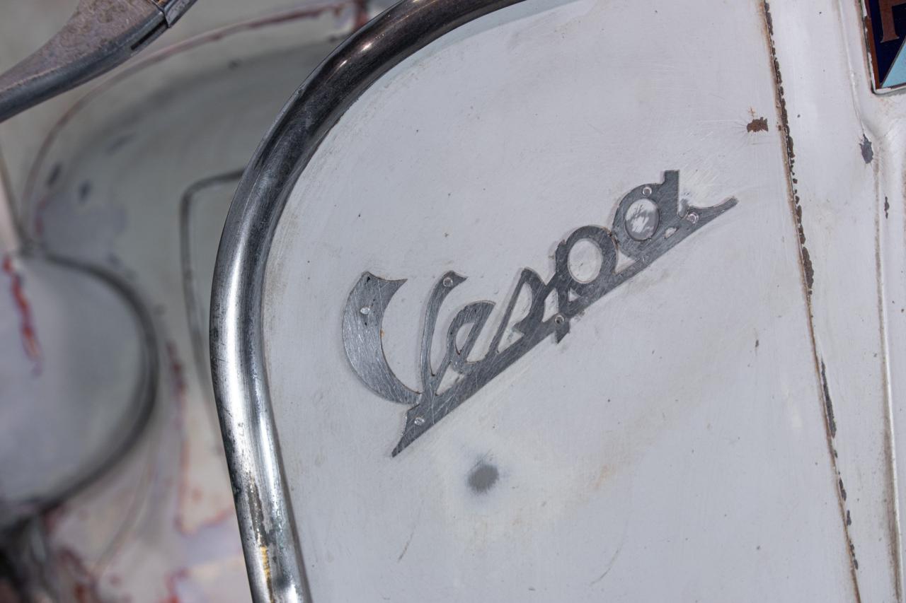 1954 Piaggio VESPA 125 FARO BASSO