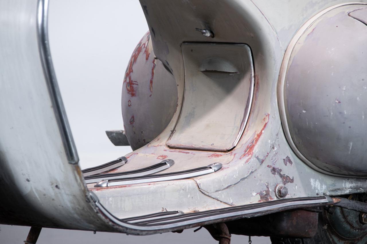 1954 Piaggio VESPA 125 FARO BASSO