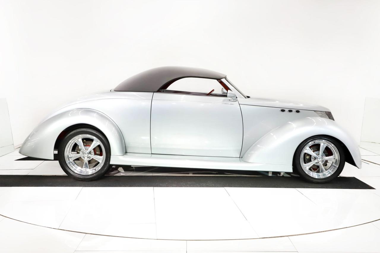 1937 Ford Roadster