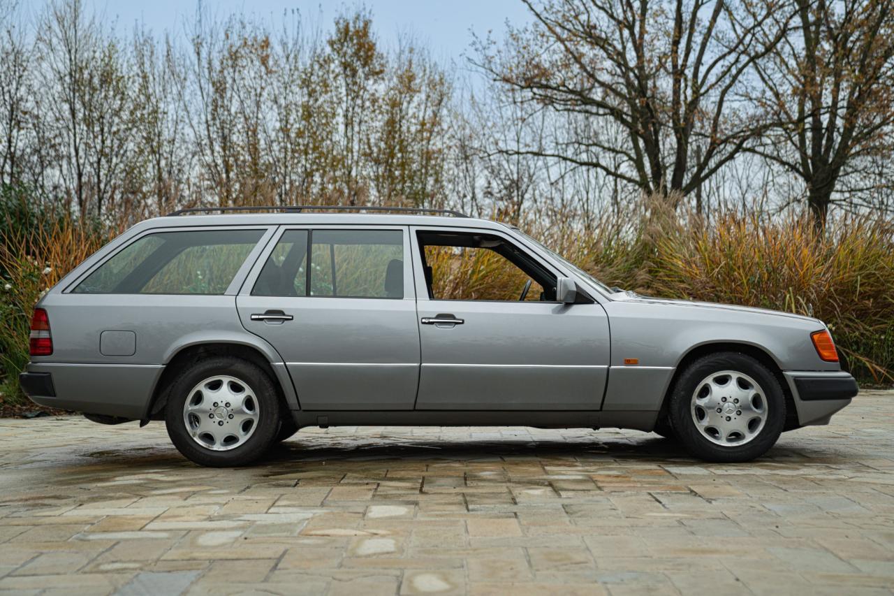 1992 Mercedes - Benz 200 TE SW
