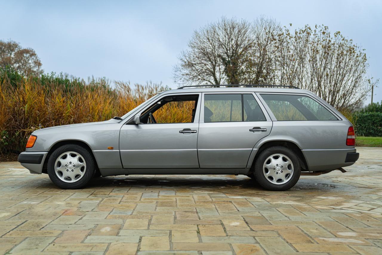 1992 Mercedes - Benz 200 TE SW