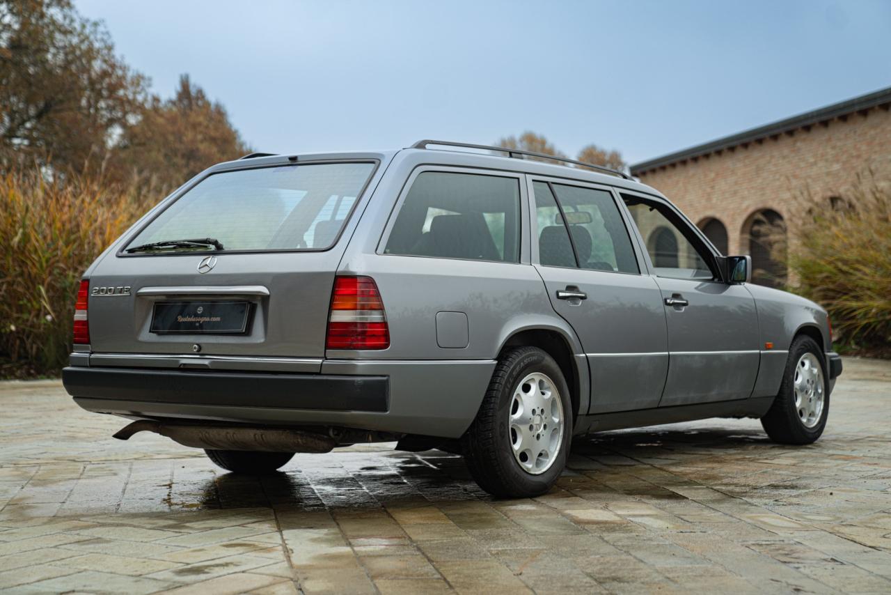 1992 Mercedes - Benz 200 TE SW