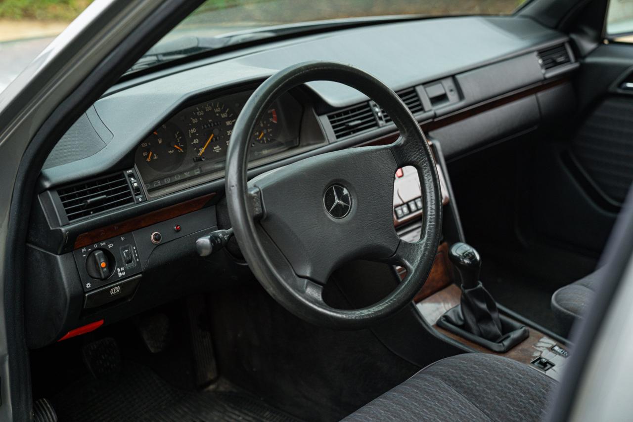 1992 Mercedes - Benz 200 TE SW