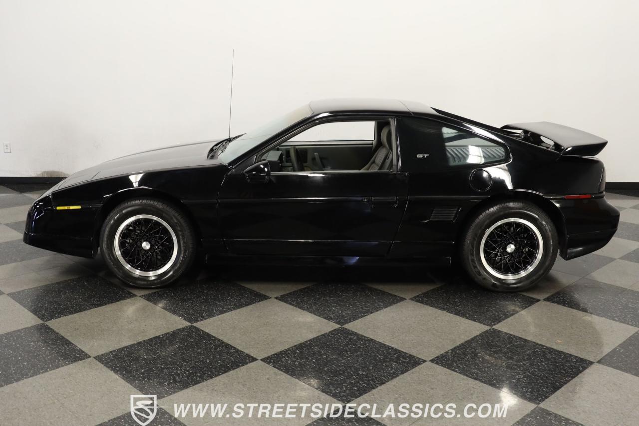 1988 Pontiac Fiero GT