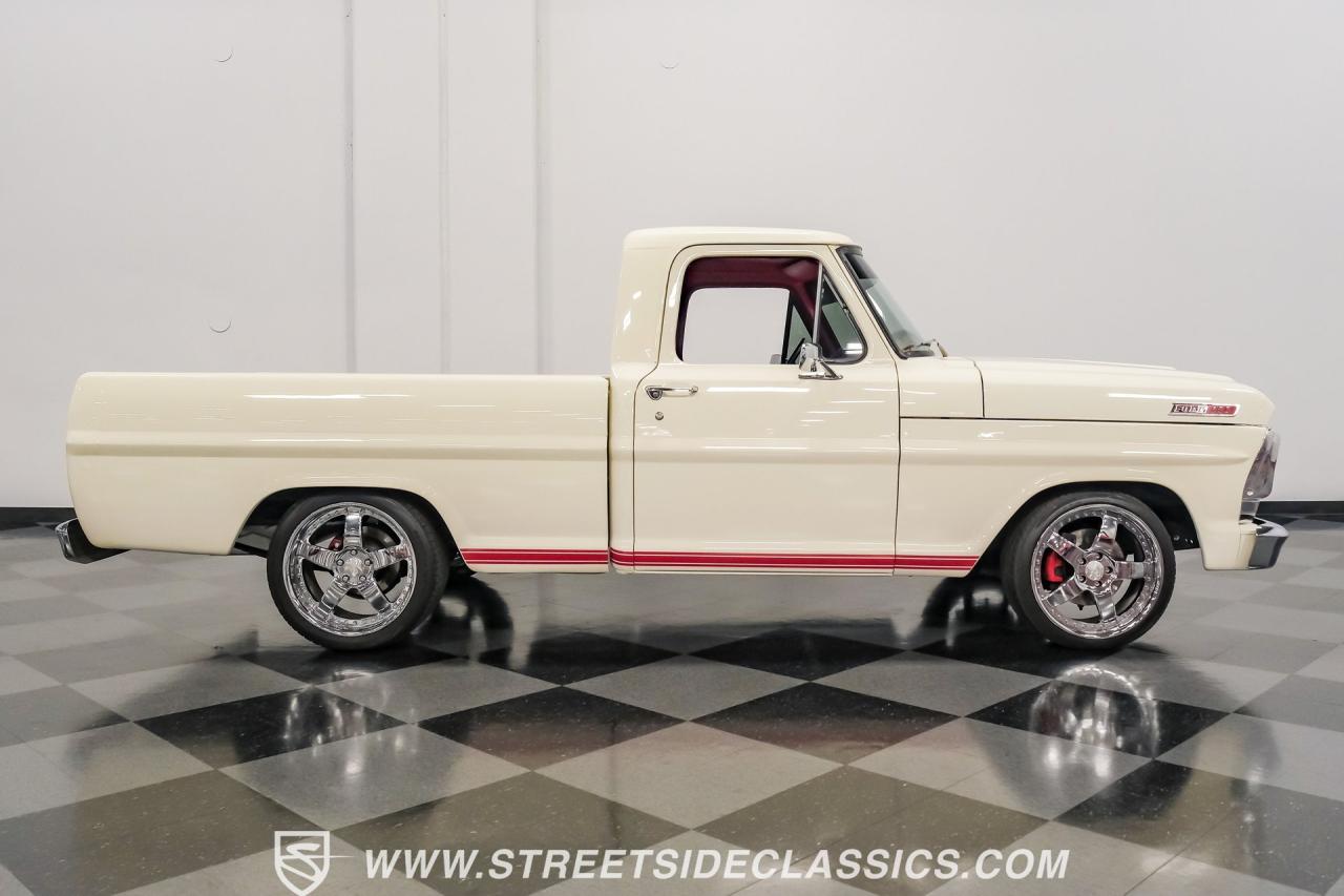 1967 Ford F-100 Restomod