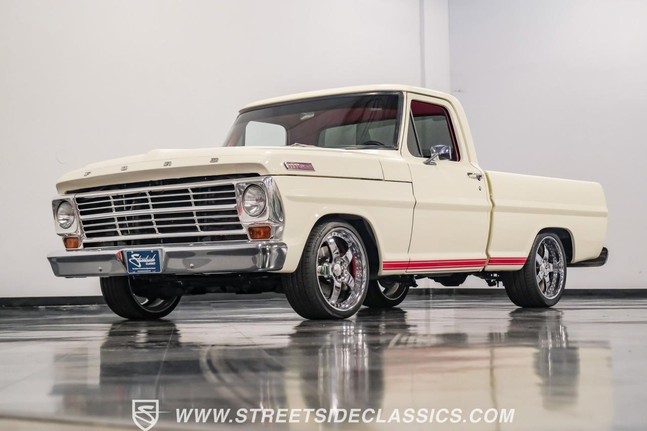 1967 Ford F-100 Restomod