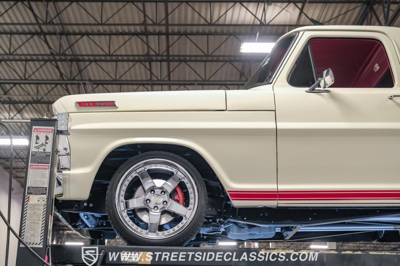 1967 Ford F-100 Restomod