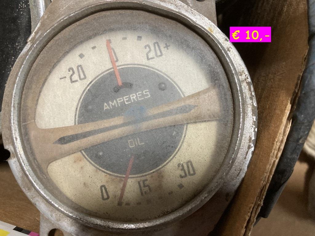 1920 Collectables Clocks-Gauges