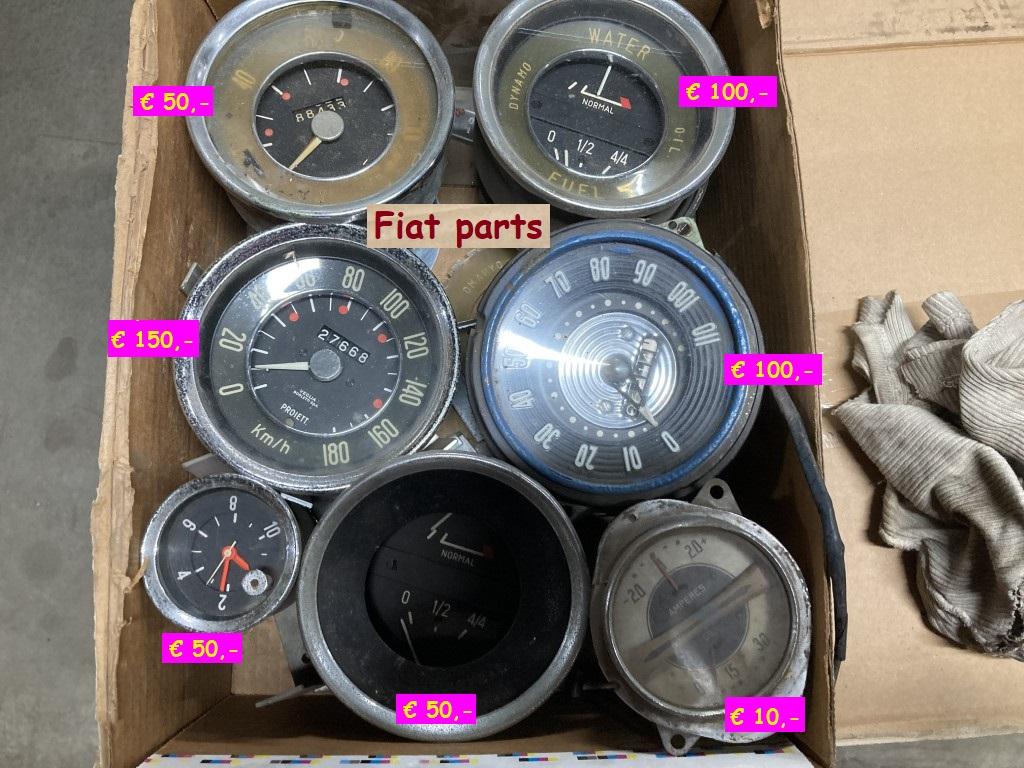 1920 Collectables Clocks-Gauges