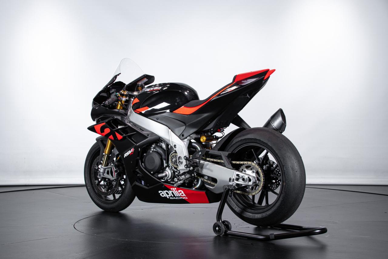 2022 Aprilia RSV4 FACTORY WORKS