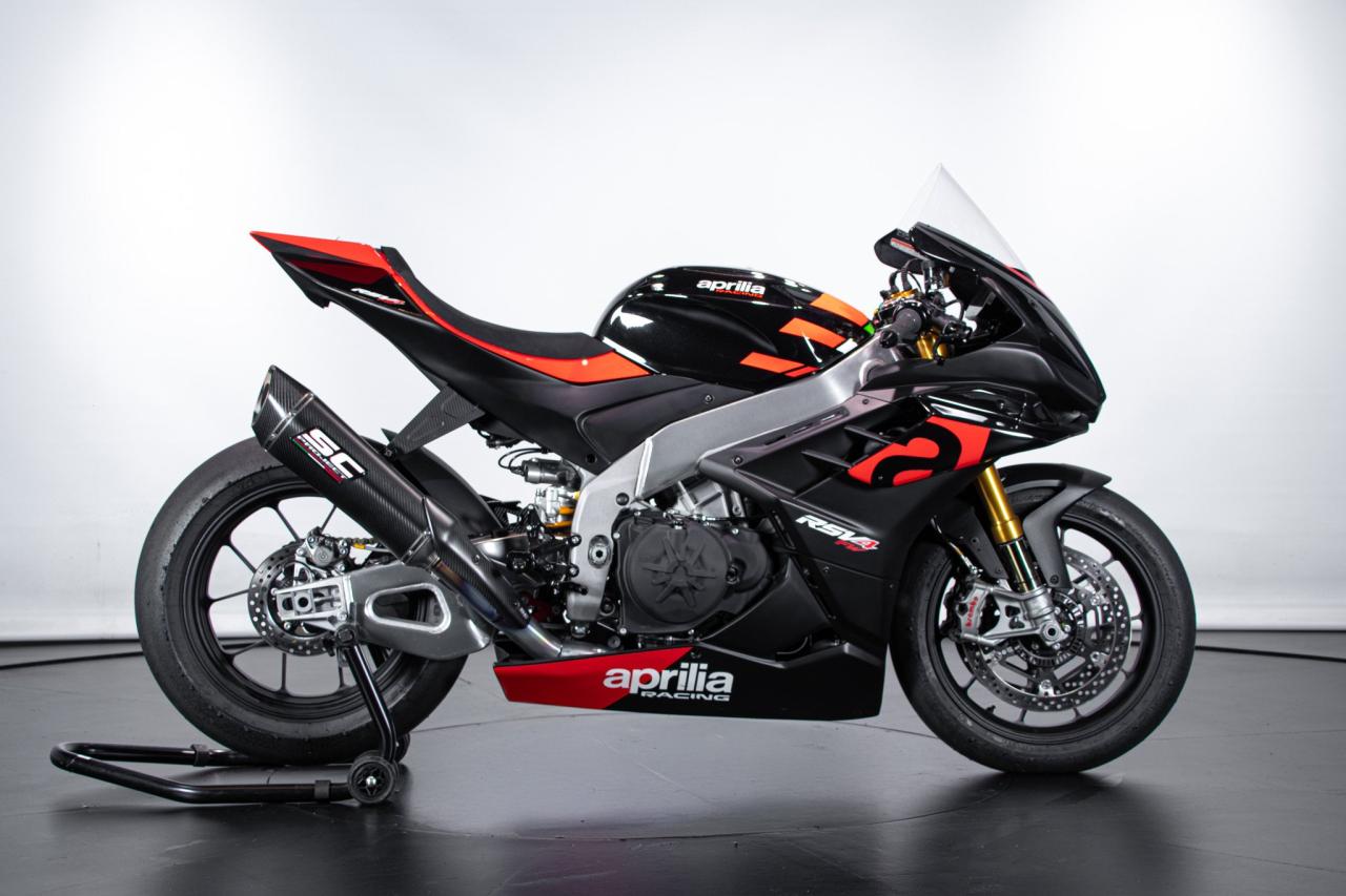 2022 Aprilia RSV4 FACTORY WORKS