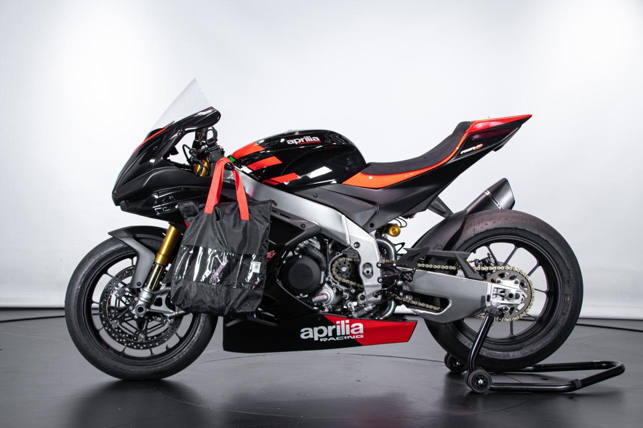 2022 Aprilia RSV4 FACTORY WORKS