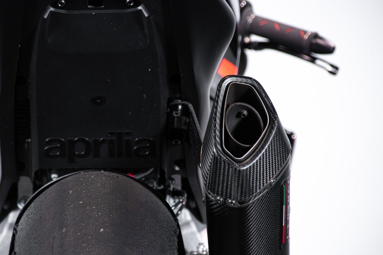 2022 Aprilia RSV4 FACTORY WORKS