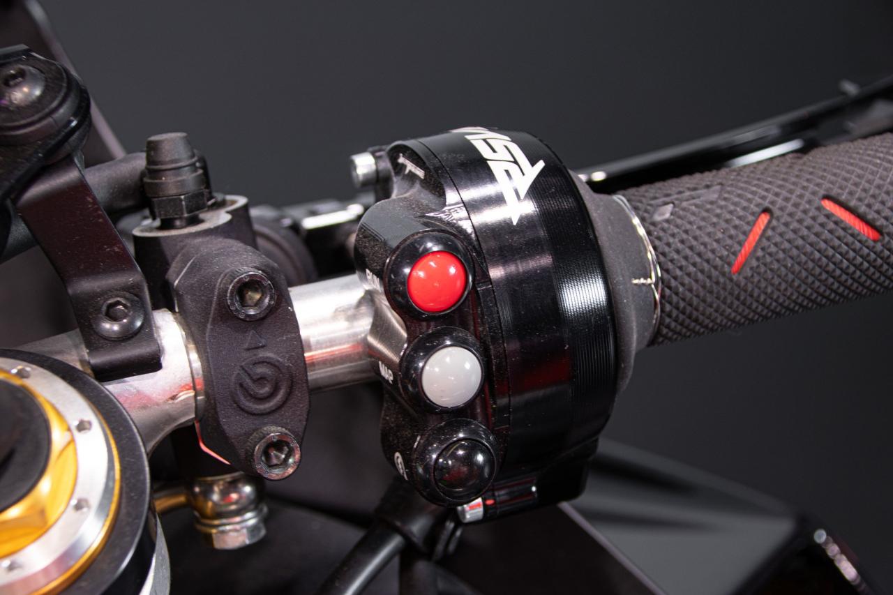 2022 Aprilia RSV4 FACTORY WORKS