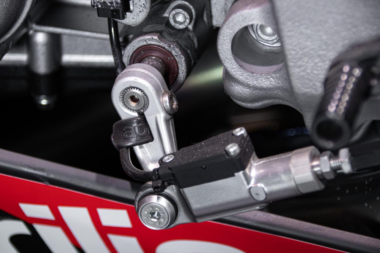 2022 Aprilia RSV4 FACTORY WORKS