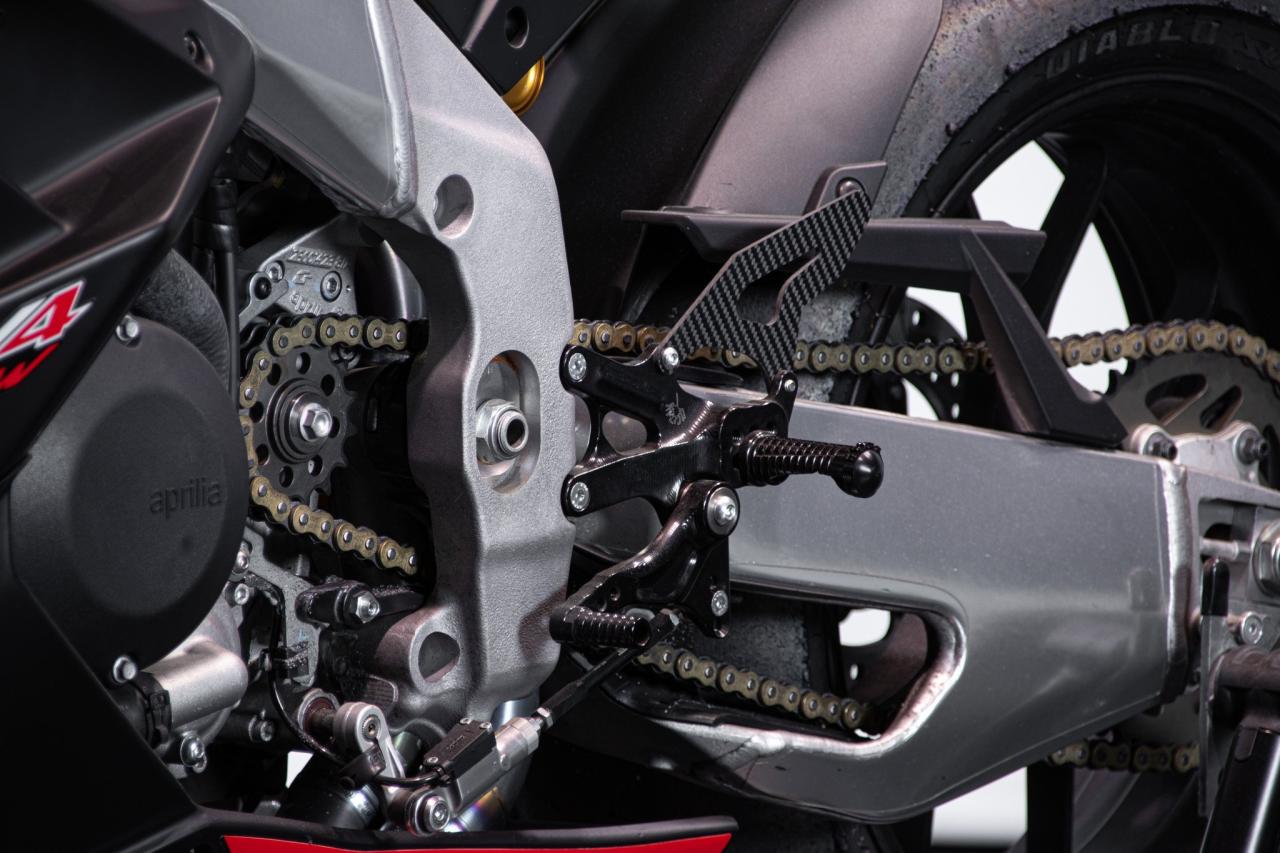 2022 Aprilia RSV4 FACTORY WORKS