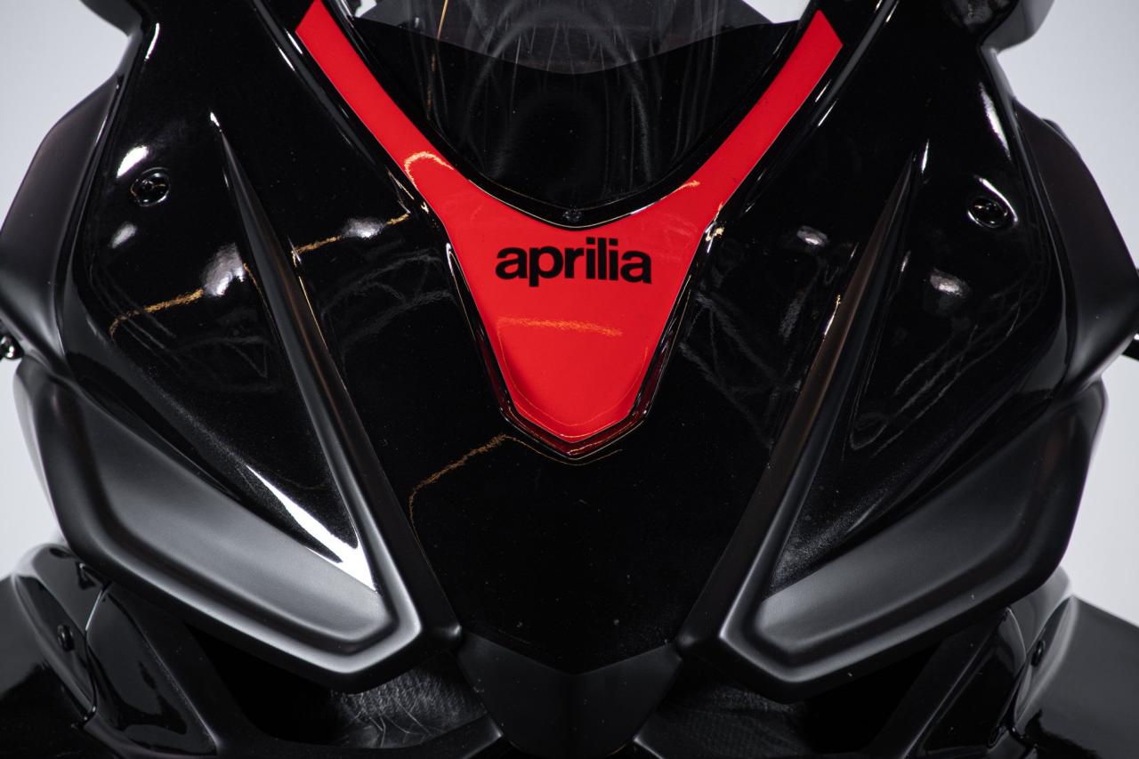 2022 Aprilia RSV4 FACTORY WORKS