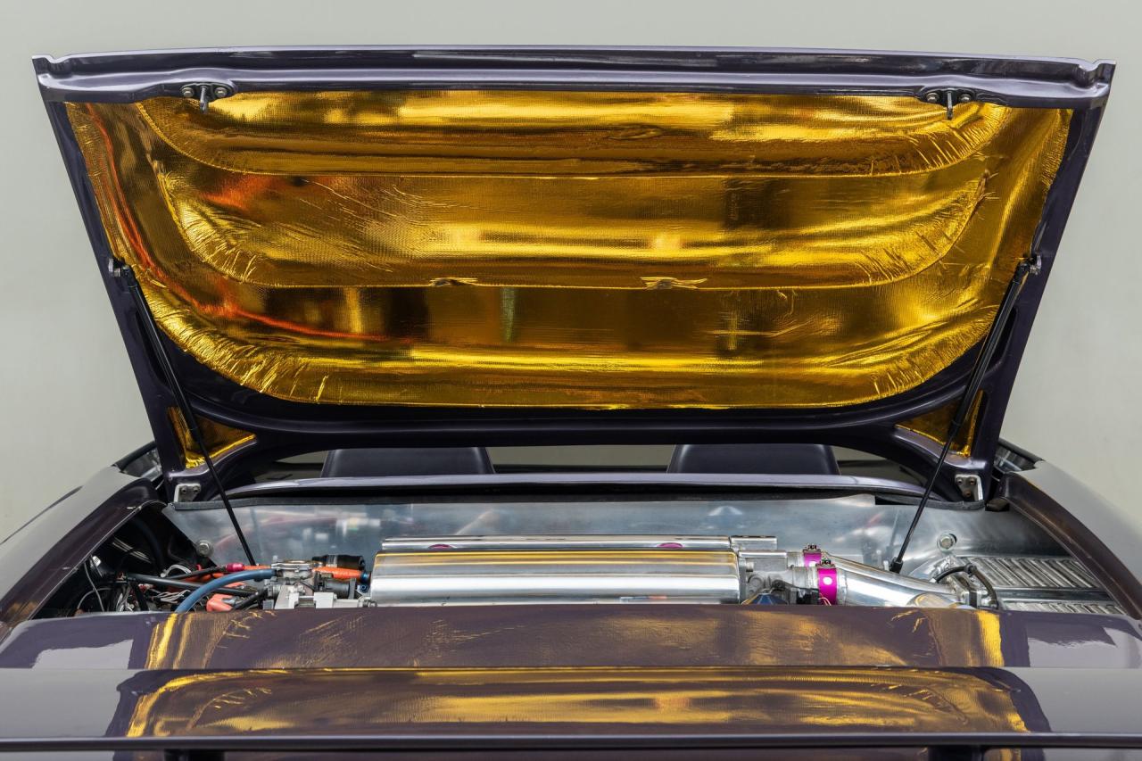 1993 Vector Avtech WX-3R Roadster Prototype